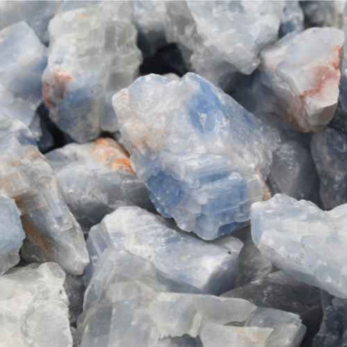 PIERRE BRUTE CALCITE BLEUE MEXIQUE 2CM A 4CM (LOT 1KG)