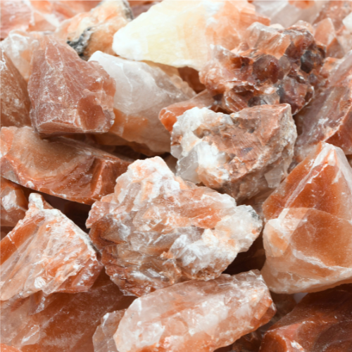 PIERRE BRUTE CALCITE ROUGE 2CM A 4CM (LOT 1KG)