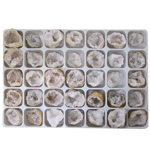 GÉODES DE CRISTAL DE ROCHE 35 PIÈCES