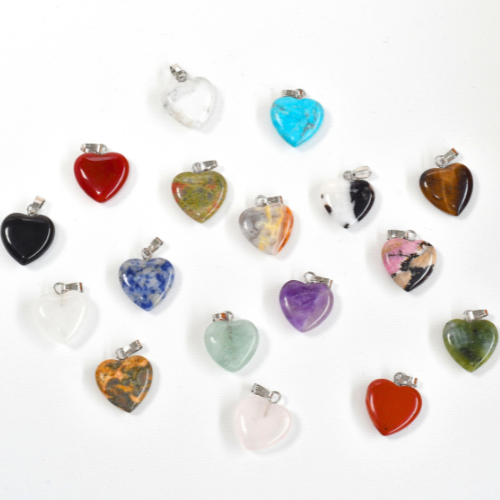 PENDENTIFS CŒURS PIERRES ASSORTIES / Sachet de 10 pièces