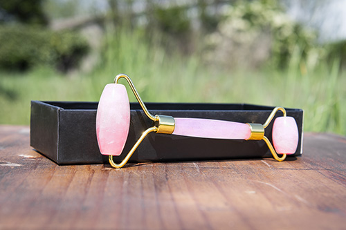 COFFRET ROLLER EN QUARTZ ROSE