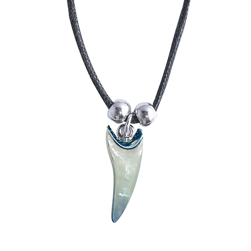 PENDENTIFS CORDON NACRE DENT DE REQUIN (x 12 pcs)